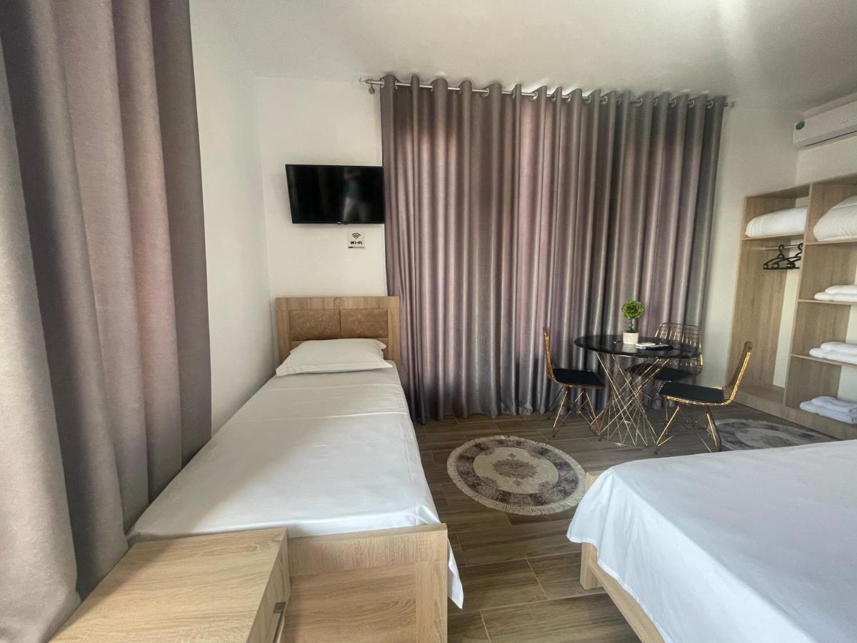 Four Generation Hotel Široka Kültér fotó