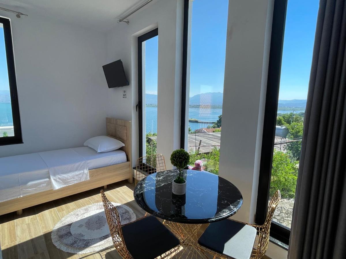 Four Generation Hotel Široka Kültér fotó