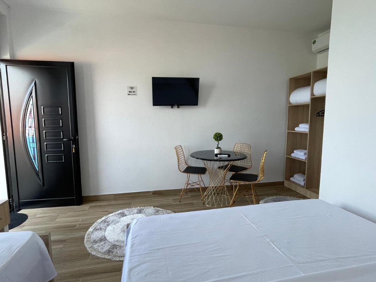 Four Generation Hotel Široka Kültér fotó