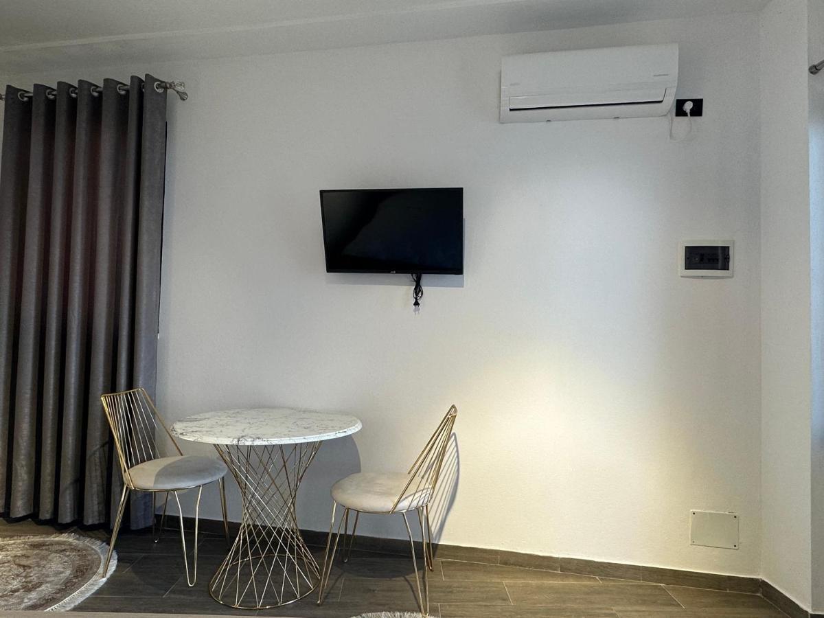 Four Generation Hotel Široka Kültér fotó