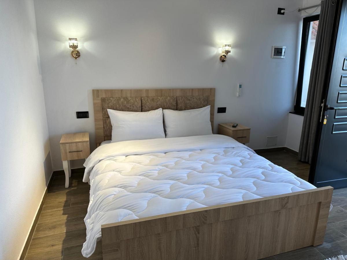 Four Generation Hotel Široka Kültér fotó